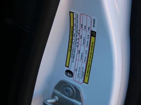 Used 2024 Chrysler Pacifica Limited image 31