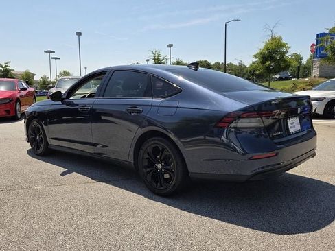 Used 2025 Honda Accord SE image 7