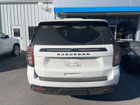 Used 2023 Chevrolet Suburban Z71 w/ Luxury Package image 7