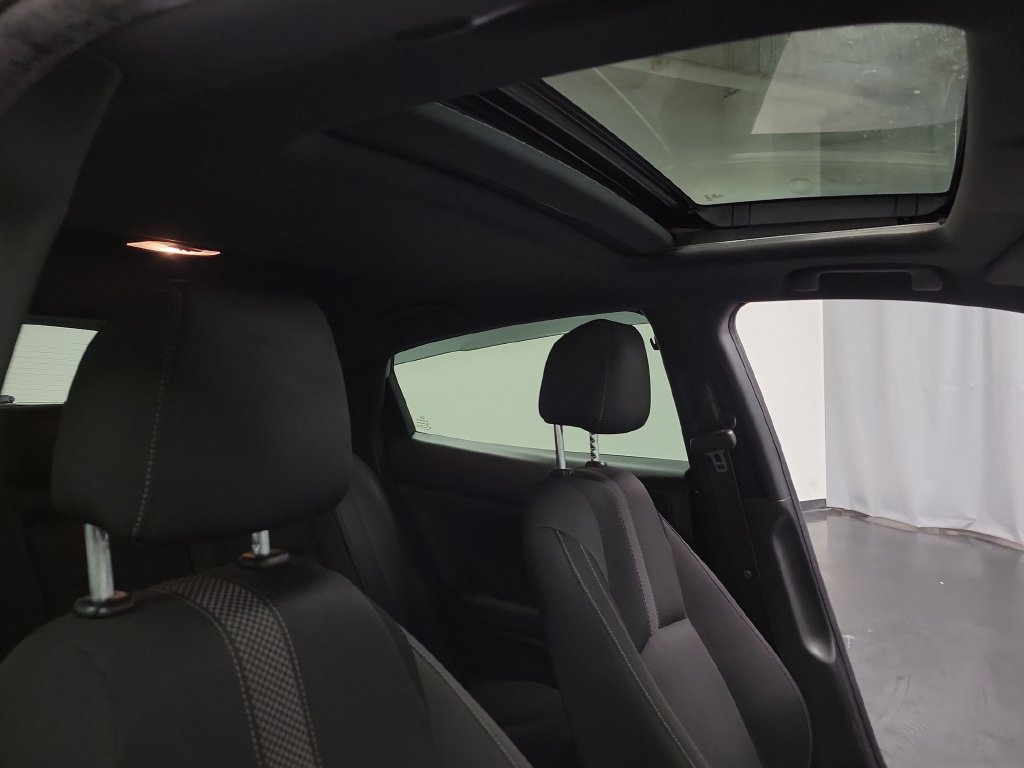 Used 2020 Honda Civic EX image 32