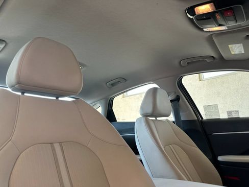 Used 2025 Hyundai Sonata SEL FWD image 15