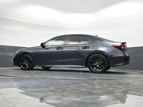 Used 2025 Honda Civic Sport image 31