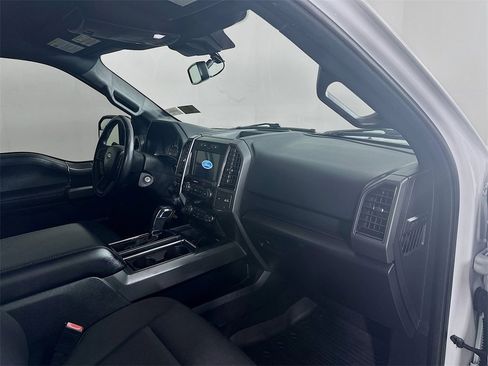 Used 2019 Ford F150 XLT w/ Equipment Group 302A Luxury image 31