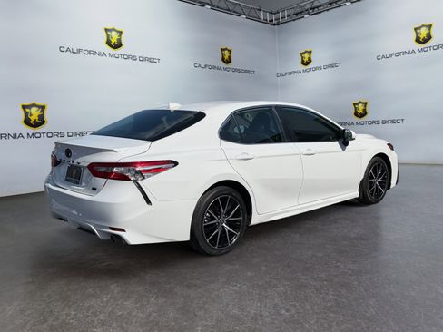 Used 2022 Toyota Camry SE w/ Carpet Mat Package (TMS) FWD image 5