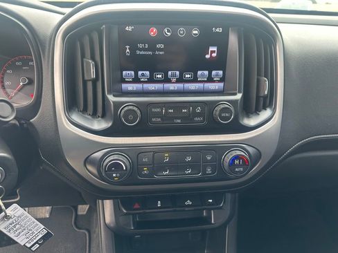 Used 2016 GMC Canyon SLE w/ SLE Convenience Package image 19