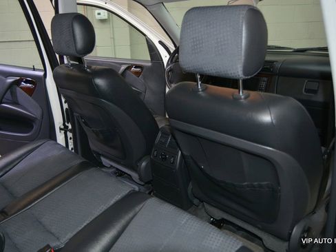 Used 2004 Mercedes-Benz ML 350 4MATIC image 19