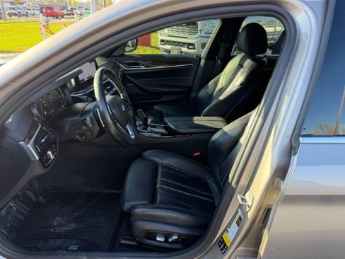Used 2018 BMW 530i xDrive image 4