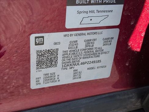 Used 2023 GMC Acadia SLT image 25