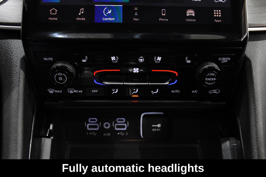 Used 2023 Jeep Grand Cherokee L Limited w/ Luxury Tech Group II AWD/4WD image 24