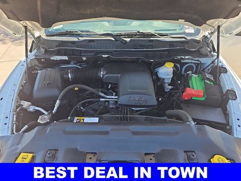 Used 2022 RAM 1500 Classic SLT w/ Electronics Group AWD/4WD image 31