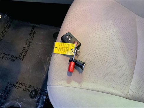 Used 2012 Toyota Prius Two image 14