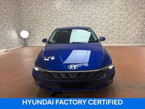 Certified 2024 Hyundai Elantra SEL FWD image 2