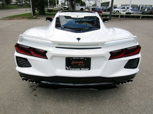 Used 2021 Chevrolet Corvette Stingray Preferred Cpe w/ Z51 Performance Package image 6