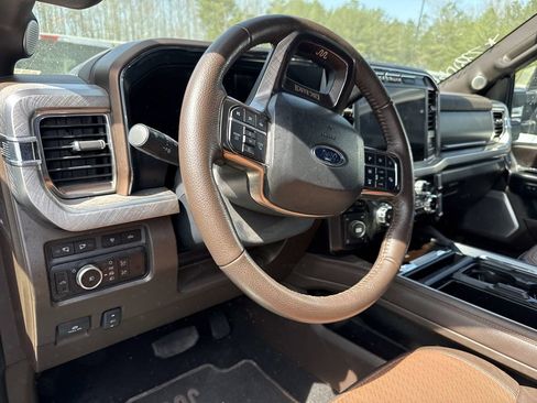 Used 2024 Ford F250 King Ranch image 10
