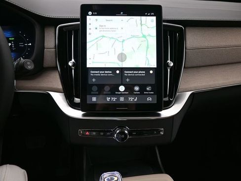 New 2026 Volvo XC90 T8 Plus w/ Protection Package Premier AWD/4WD image 14