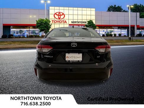 Used 2024 Toyota Corolla LE image 14