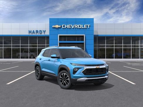 New 2025 Chevrolet TrailBlazer LT w/ Driver Confidence Package FWD image 1