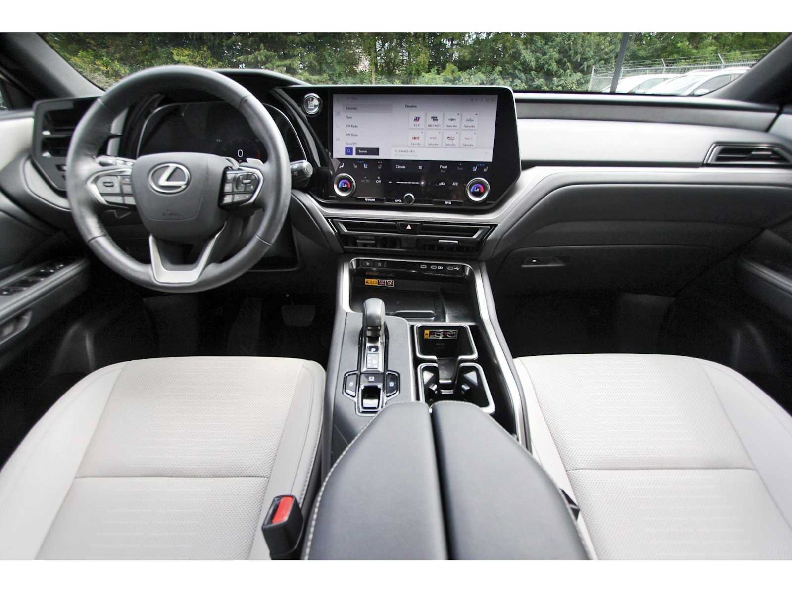 Used 2024 Lexus TX 350 FWD w/ Captains Chair Package image 7