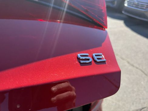 New 2026 Volkswagen Jetta SE FWD image 15