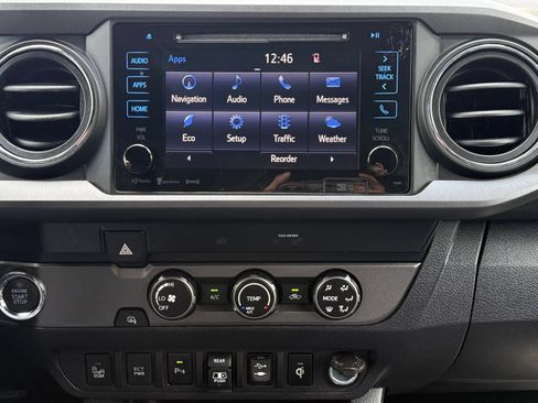 Used 2019 Toyota Tacoma TRD Off-Road w/ Technology Package RWD image 30