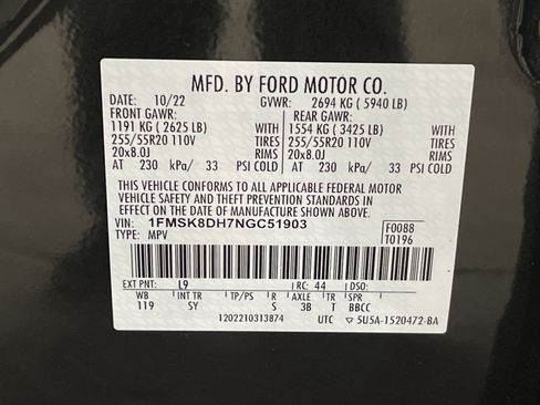 Used 2022 Ford Explorer XLT w/ Equipment Group 202A image 30