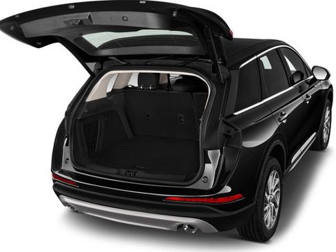 Used 2023 Lincoln Corsair Reserve w/ Equipment Group 201A image 7