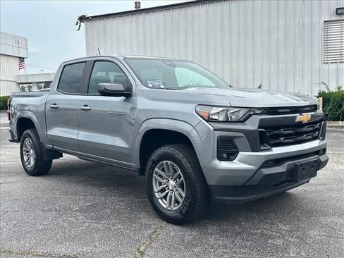 Certified 2024 Chevrolet Colorado LT w/ LT Convenience Package RWD image 2