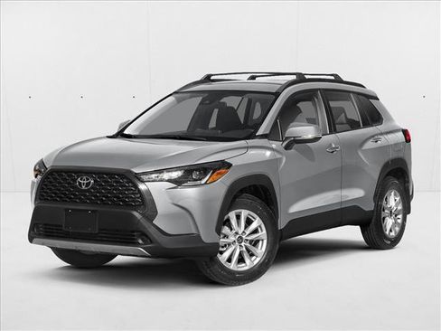 Certified 2024 Toyota Corolla Cross LE FWD image 1