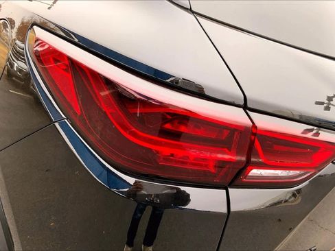 Certified 2025 Chevrolet Blazer RS w/ Driver Confidence II Package image 28