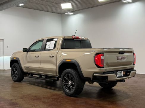 Used 2023 GMC Canyon Elevation w/ Elevation Premium Package AWD/4WD image 5