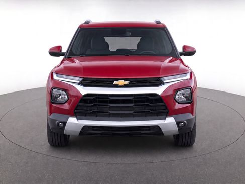 Used 2022 Chevrolet TrailBlazer LT w/ Driver Confidence Package FWD image 5