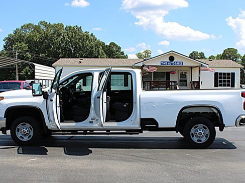 Used 2023 Chevrolet Silverado 2500 W/T w/ WT Fleet Convenience Package RWD image 7