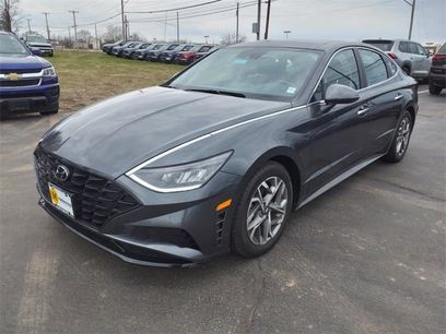 New 2022 Hyundai Sonata SEL w/ Convenience Package