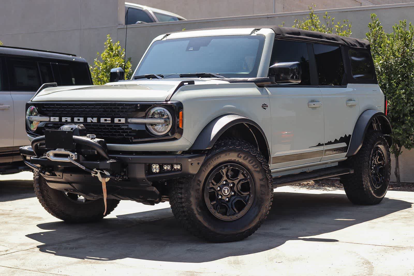 Used 2021 Ford Bronco Wildtrak AWD/4WD image 1