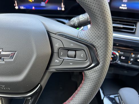 New 2026 Chevrolet Trax RS w/ Driver Confidence Package image 28