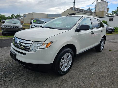 Used 2010 Ford Edge SE FWD image 3