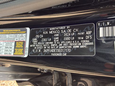 Used 2025 Kia K4 EX FWD image 43