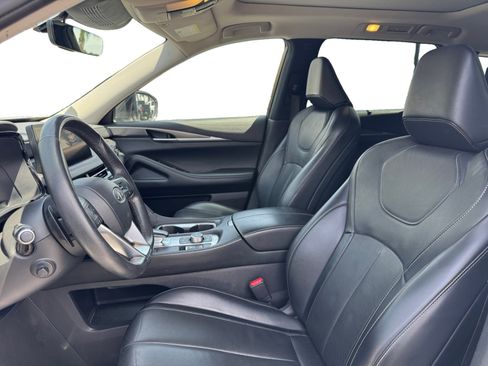 Used 2023 INFINITI QX60 Luxe FWD image 9