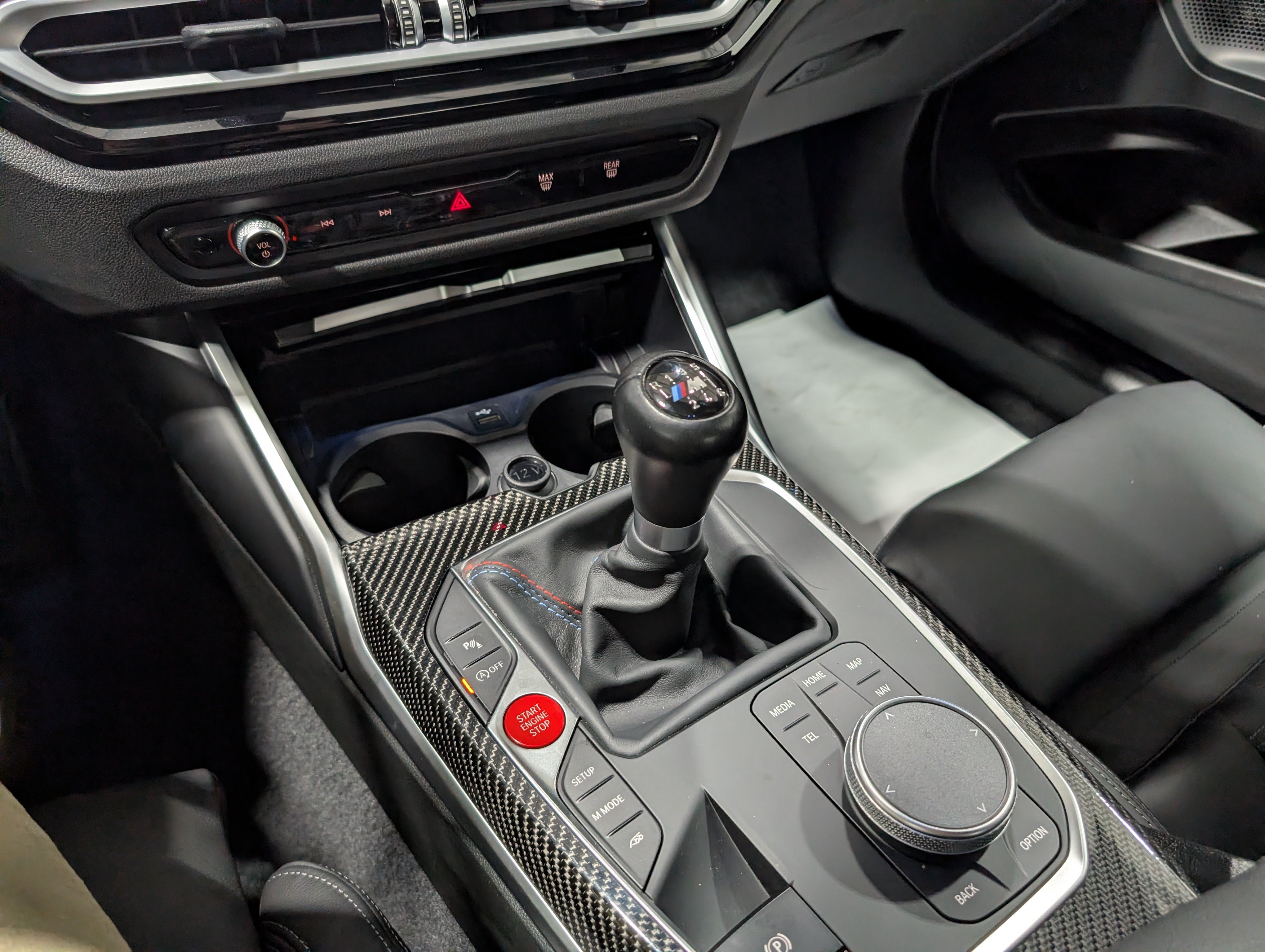 Used 2023 BMW M2 w/ Lighting Package RWD image 24