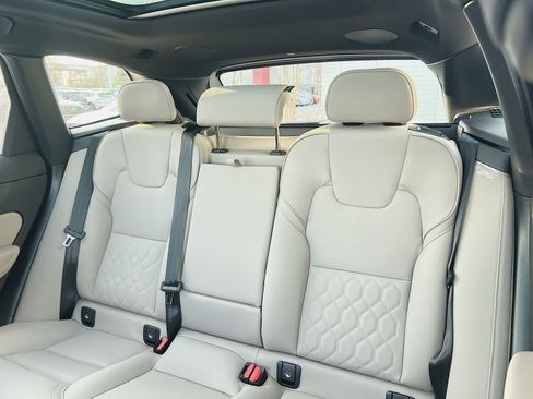 New 2026 Volvo XC60 B5 Plus w/ Protection Package Premier image 25