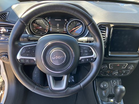 Used 2021 Jeep Compass Limited w/ Elite Interior Group AWD/4WD image 10