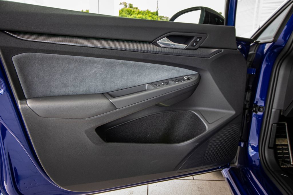 New 2026 Volkswagen Golf w/ Euro Style Package AWD/4WD image 22
