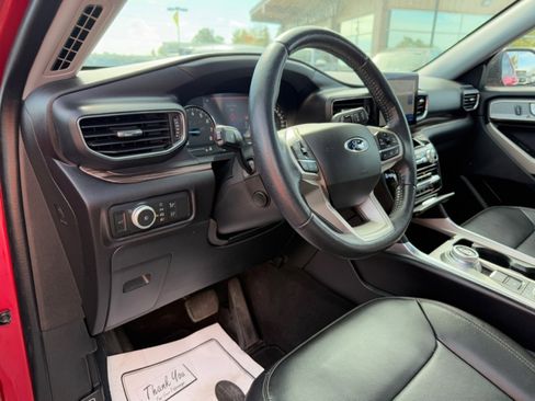 Used 2021 Ford Explorer Limited image 13