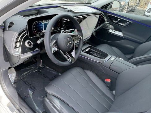 New 2026 Mercedes-Benz E 350 4MATIC Sedan image 10