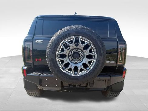 Used 2024 GMC Hummer EV 3X w/ LPO, Sport Package AWD/4WD image 8
