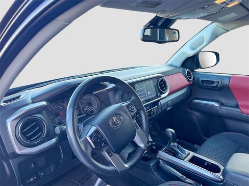 Used 2023 Toyota Tacoma SR5 image 9