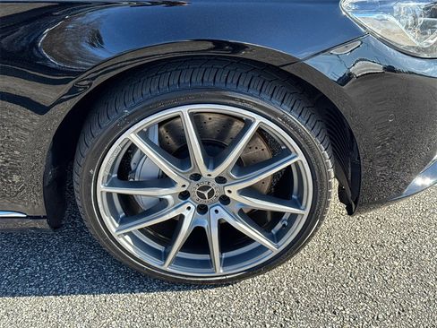 Used 2017 Mercedes-Benz S 550 Sedan image 12