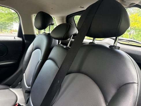 Used 2016 MINI Cooper Countryman S FWD image 7