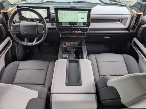 Used 2025 GMC Hummer EV 2X AWD/4WD image 21