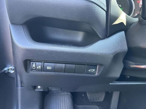 Used 2022 Toyota RAV4 XLE w/ Convenience Package AWD/4WD image 21